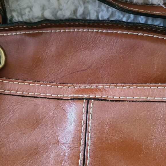 Patricia Nash Poppy Tote in Burnished Tooled Gold - Picture 11 of 14